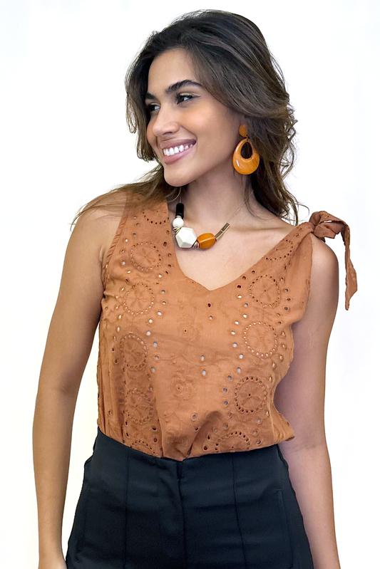 Blusa alça amarração laise terracota